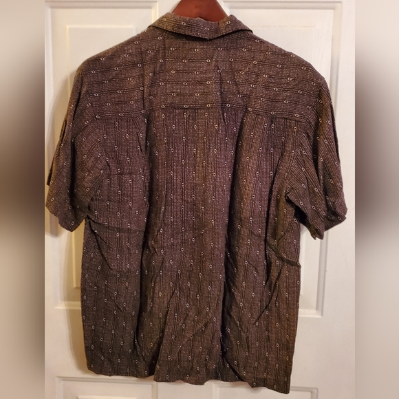 Marc Edward's Mens Shirt, size medium - Picture 2 of 4